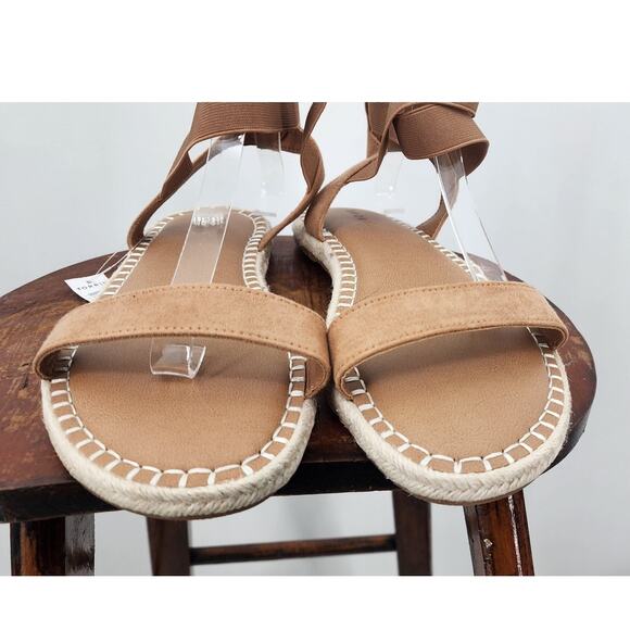 New Torrid Stretch Band Espadrilles Gladiator Sandals Size 10.5 WW Extra Wide - Picture 2 of 5